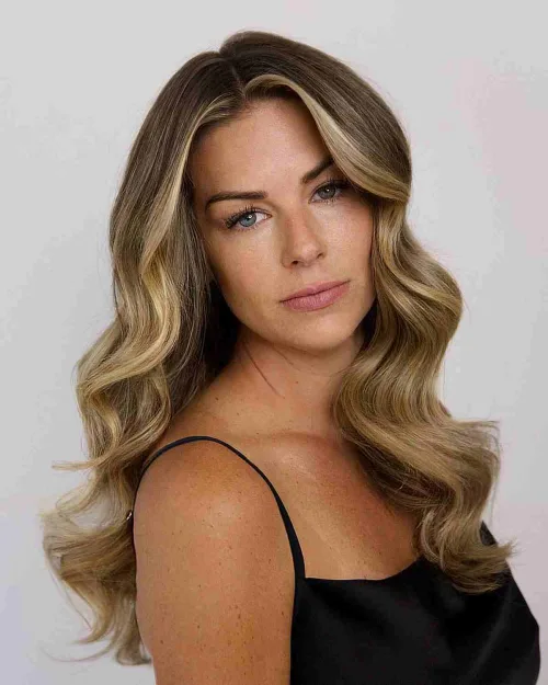 Vintage Wavy Long Blonde Hair Over 40